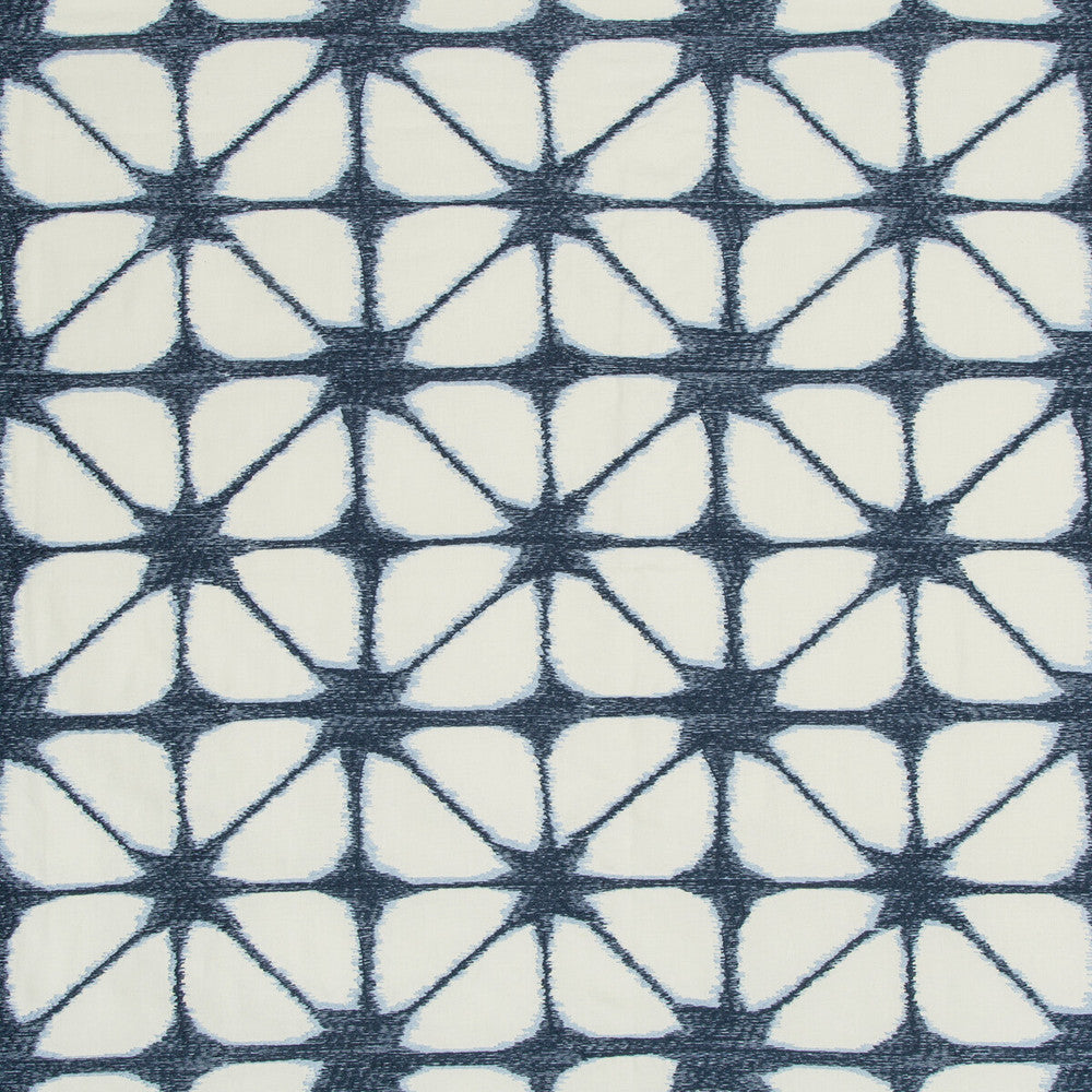 Kravet Design 35632-150 by Kravet Design Fabric Kravet Design Fabric Kravet Design 35632-150Fabric LINEN - 38%;COTTON - 32%;POLYESTER - 30% India </p><p>Repeat: H: 16.9, V: 15.7 50 - Fabric Carolina -