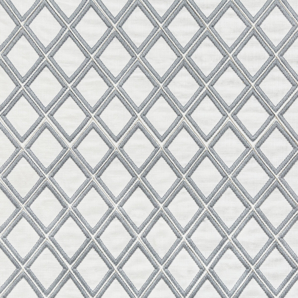 Kravet Basics 35812-11 by Kravet Basics Fabric Kravet Basics Fabric Kravet Basics 35812-11Fabric COTTON - 100% India </p><p>Repeat: H: 3, V: 3.5 51.5 - Fabric Carolina -