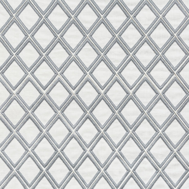 Kravet Basics 35812-11 by Kravet Basics Fabric Kravet Basics Fabric Kravet Basics 35812-11Fabric COTTON - 100% India </p><p>Repeat: H: 3, V: 3.5 51.5 - Fabric Carolina -