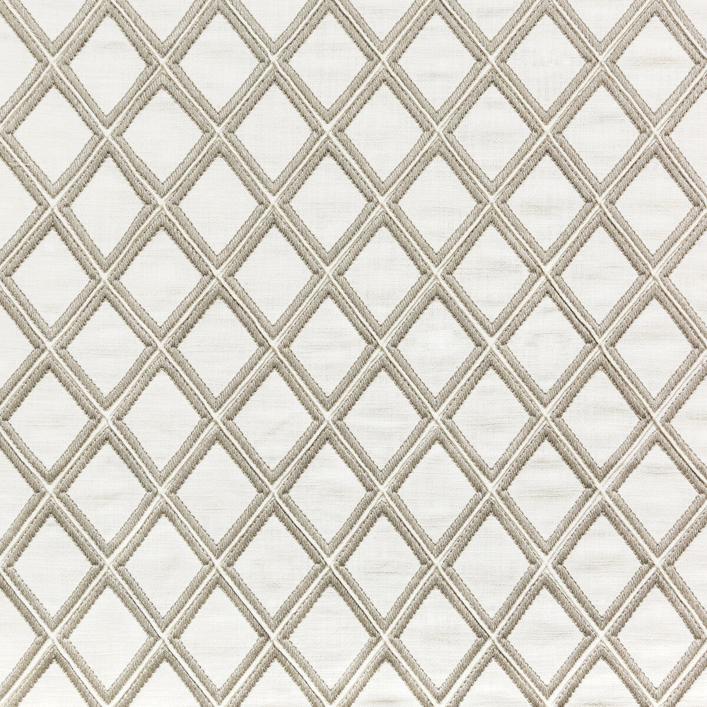 Kravet Basics 35812-16 by Kravet Basics Fabric Kravet Basics Fabric Kravet Basics 35812-16Fabric COTTON - 100% India </p><p>Repeat: H: 3, V: 3.5 51.5 - Fabric Carolina -