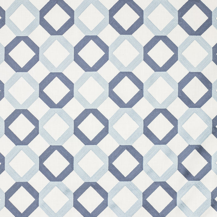 Kravet Basics 35814-515 by Kravet Basics Fabric Kravet Basics Fabric Kravet Basics 35814-515Fabric COTTON - 73%;POLYESTER - 27% India </p><p>Repeat: H: 9.625, V: 9 54 - Fabric Carolina -