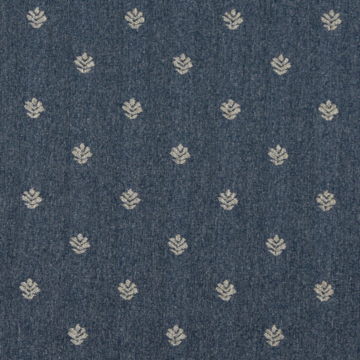 3600 Wedgewood Leaf by Charlotte Fabric Country Classics 85% Olefin, 15% Polyester Made In USA Exceeds 150,000 Wyzenbeek Rubs (Heavy Duty) Horizontal: 4" x Vertical: 3.5" 54 Inches - Fabric Carolina -