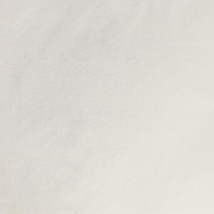 New Elegance Ivory by Kravet Couture Fabric Kravet Couture Fabric New Elegance IvoryFabric VISCOSE - 81%;COTTON - 12%;POLYESTER - 7% Italy </p><p>Repeat: H: 0, V: 0 55.12 - Fabric Carolina -