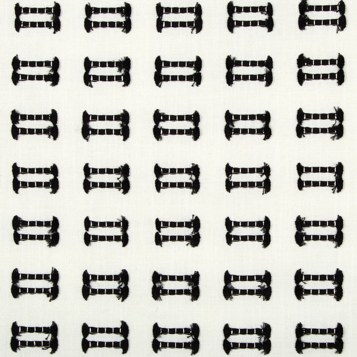 36131-81 by Kravet Basics Fabric COTTON - 73%;POLYESTER - 27% India LIGHT Horizontal: 2.8 and Vertical: 2 52 - Fabric Carolina -