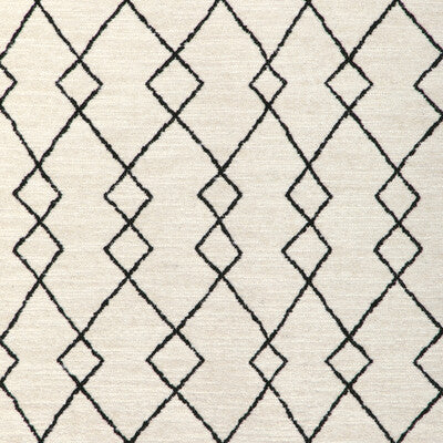Kravet Couture Upholstery 36904.81.0 Upholstery COTTON - 65%;LINEN - 16%;POLYACRYLIC - 16%;POLYAMIDE - 2%;POLYESTER - 1% Belgium </p><p>Repeat: H: , V: 27.5 21 - My Fabric Connection -