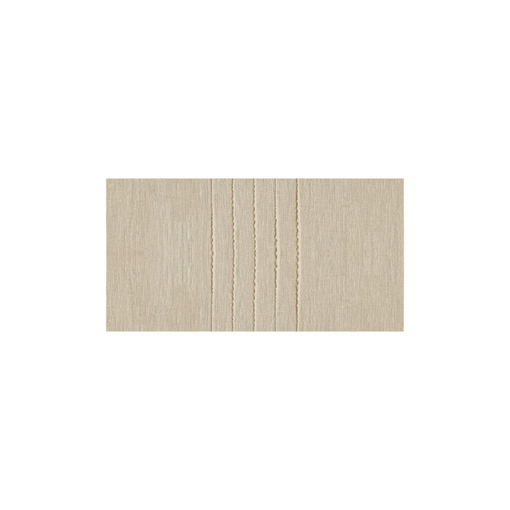 Kravet Basics 3702-16 by Kravet Basics Fabric Kravet Basics Fabric Kravet Basics 3702-16Fabric GIS LINEN - 53%;POLYESTER - 46%;VISCOSE - 1% France </p><p>Repeat: H: 13.5, V: 118 - Fabric Carolina -