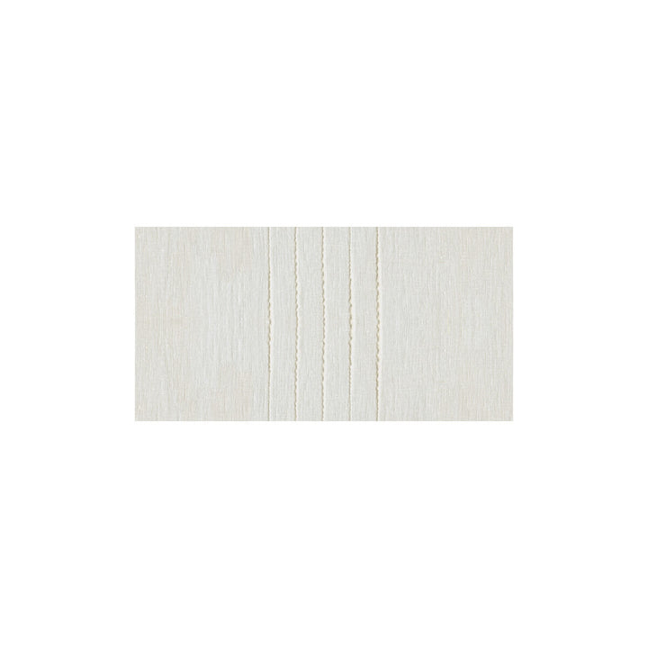 Kravet Basics 3702-1 by Kravet Basics Fabric Kravet Basics Fabric Kravet Basics 3702-1Fabric GIS LINEN - 53%;POLYESTER - 46%;VISCOSE - 1% France </p><p>Repeat: H: 13.5, V: 118 - Fabric Carolina -