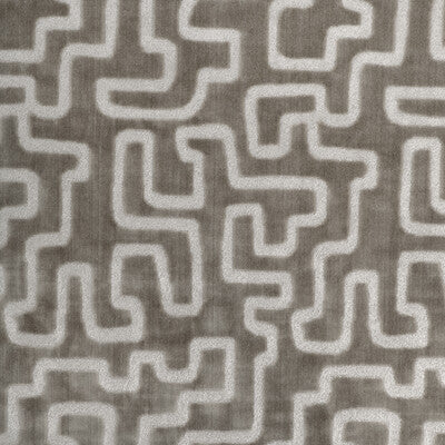 Kravet Design - Upholstery - 37081.106.0 - Upholstery - VISCOSE - 55%;COTTON - 27%;POLYESTER - 18% - India </p><p>Repeat: H: , V: 27.5 21 - My Fabric Connection -