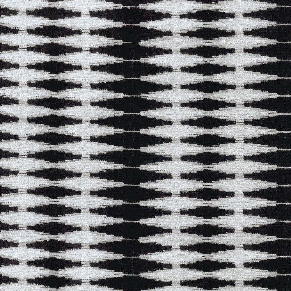 MAGNIFIQUE DOMINO 408310 by PKL Studio Fabric - 100% Spun Polyester 51000 Horizontal: 0.7 and Vertical: 4 54 - Fabric Carolina -