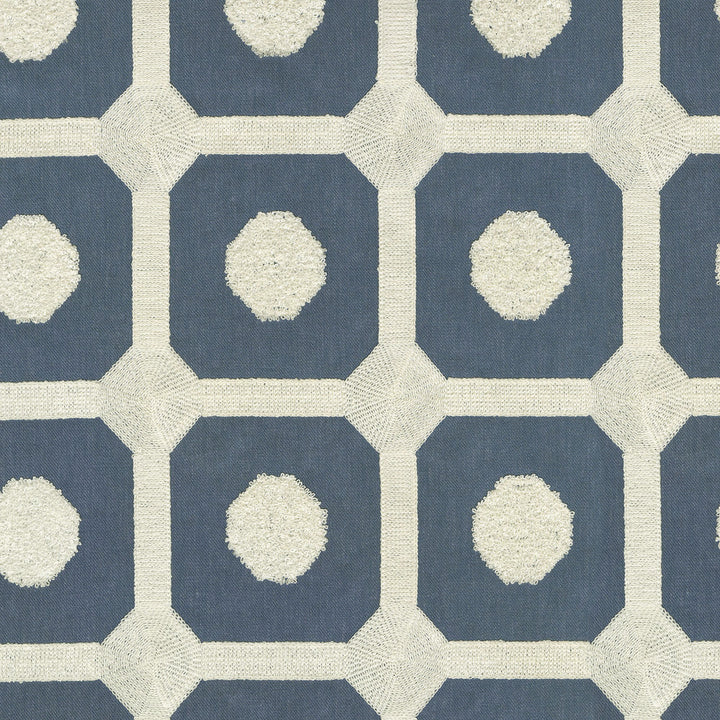 Needle And Thread Denim 410183 by PKL Studio Fabric - 68%Polyester 21%Linen 11%Cotton Embroid:100%Cotton INDIA 51000 Horizontal: 4.5 and Vertical: 4.7 54 - Fabric Carolina -