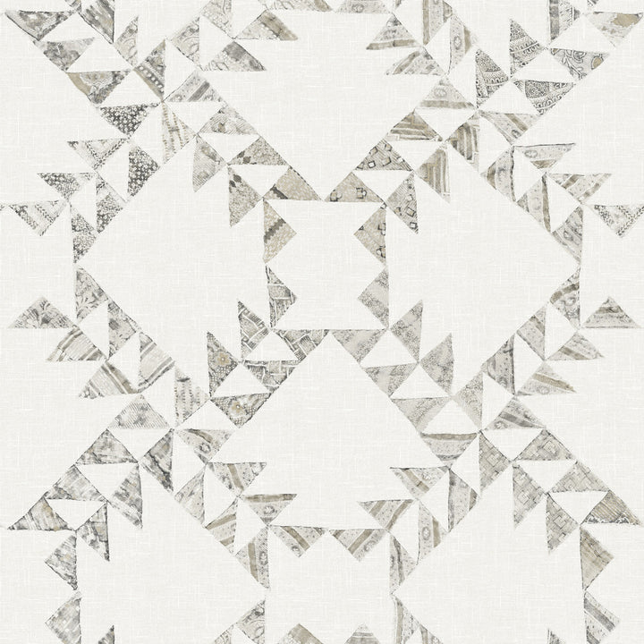Scrap Quilt Grey Wallpaper by Chesapeake Yellowstone Covers about 56.4 square feet 20.5-in by 33-ft long roll Prepasted 20.5 - Fabric Carolina -