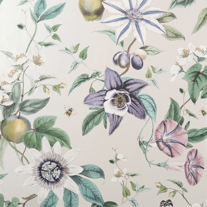 Sierra Silver Floral Wallpaper by Advantage Curio Covers about 56.4 square feet 20.5-in by 33-ft long roll Unpasted 25.2 - Fabric Carolina -