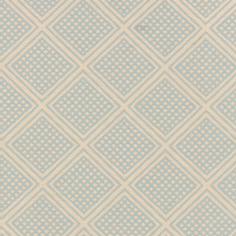 The Belgian Sardinia 450014 by Genevieve Gorder Fabric - 100% COTTON 39000 Horizontal: 3.5 and Vertical: 3.25 54 - Fabric Carolina -