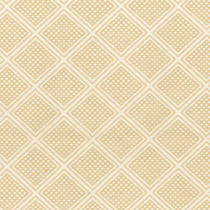 The Belgian Maize 450019 by Genevieve Gorder Fabric - 100% COTTON 39000 Horizontal: 3.5 and Vertical: 3.25 54 - Fabric Carolina -
