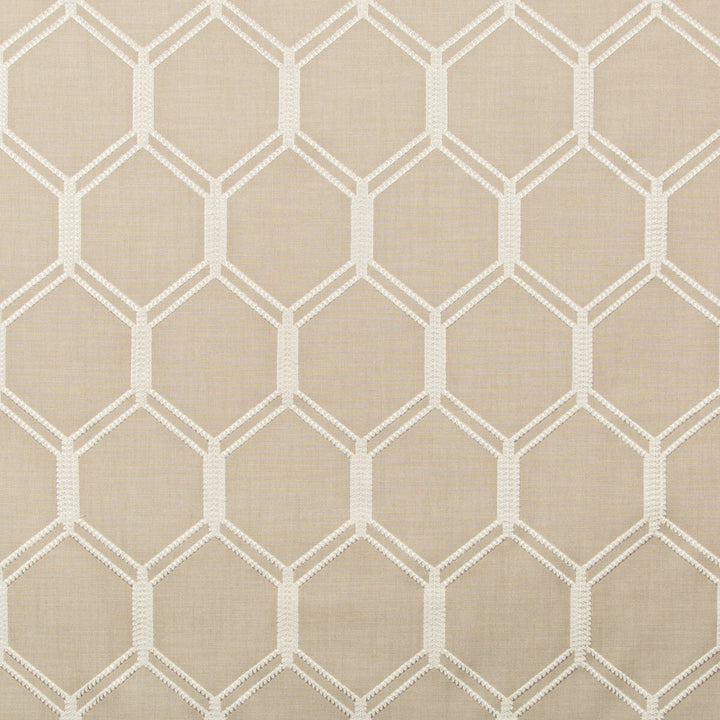 4686-16 by Kravet Basics Fabric COTTON - 73%;POLYESTER - 27% India Horizontal: 5.375 and Vertical: 9.25 54 - Fabric Carolina -