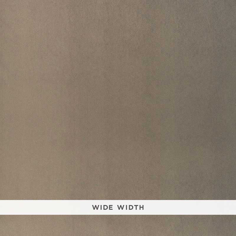 Jackson Sidewall Gunmetal 5006311 by Schumacher Wallcovering Schumacher Wallcovering Jackson Sidewall Gunmetal 5006311Wallcovering Paper ITALY </p><p>Repeat: H: , V: 51 - Fabric Carolina -