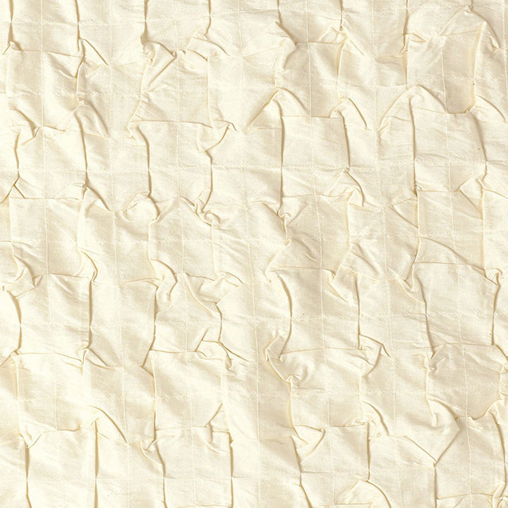 Rapture Ivory 54870 by Schumacher Fabric MODERN WOVENS See Sample INDIA . </p><p>Repeat: Horizontal: 3" (8CM) and Vertical: 3 1/2" (9CM) 48" WIDE (122CM) - Fabric Carolina -