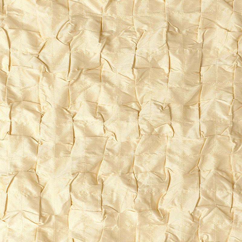 Rapture Champagne 54871 by Schumacher Fabric MODERN GLAMOUR See Sample INDIA . </p><p>Repeat: Horizontal: 3" (8CM) and Vertical: 3 1/2" (9CM) 48" WIDE (122CM) - Fabric Carolina -