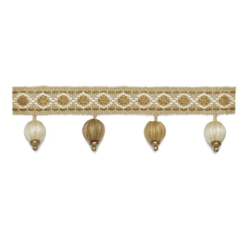Willington Bobble Fringe Champagne 63263 by Schumacher Trim SOMERSET TRIMMINGS See Sample SPAIN . </p><p>Repeat: Horizontal: - and Vertical: - 1 3/8" WIDE (3CM) - Fabric Carolina -