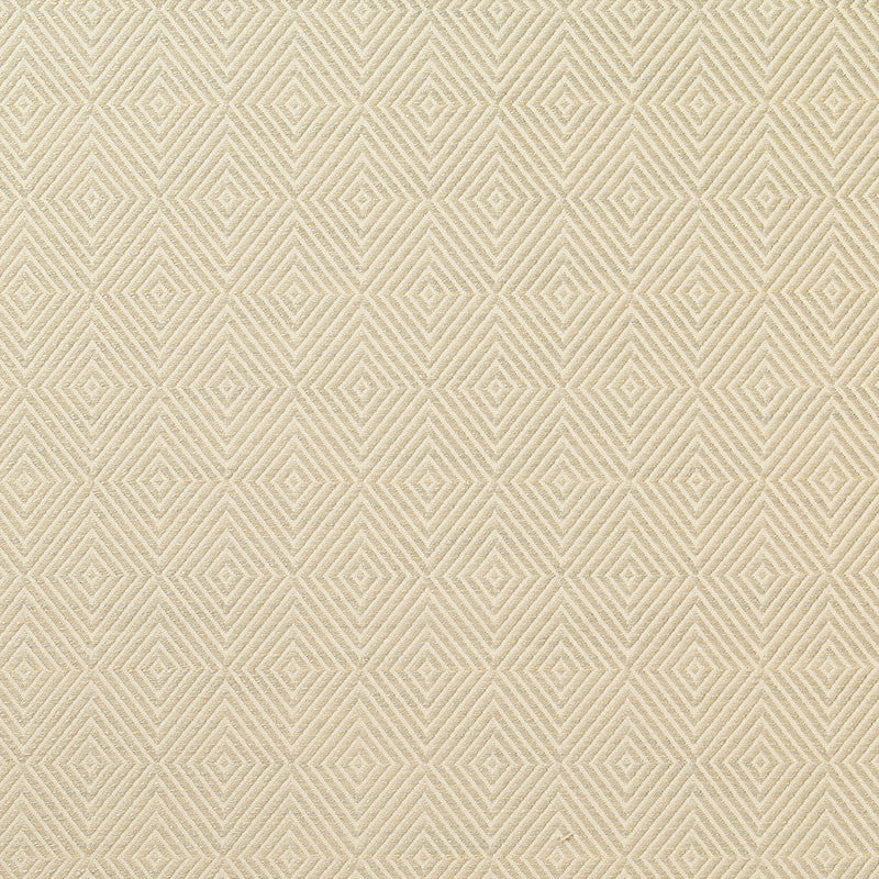 Crystal Weave Alabaster 63671 by Schumacher Fabric CHROMA See Sample UNITED STATES OF AMERICA HEAVY DUTY </p><p>Repeat: Horizontal: 2 1/2" (6CM) and Vertical: 3 1/4" (8CM) 53 7/8" WIDE (137CM) - Fabric Carolina -