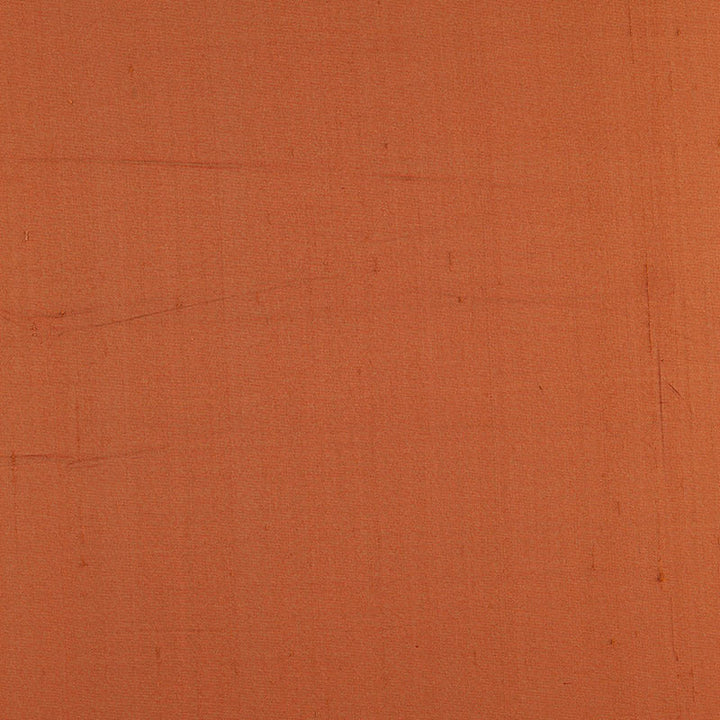 Bellini Silk Cinnabar 63797 by Schumacher Fabric ESSENTIAL PLAINS / SILK See Sample INDIA NOT APPLICABLE </p><p>Repeat: Horizontal: - and Vertical: - 54" WIDE (137CM) - Fabric Carolina -