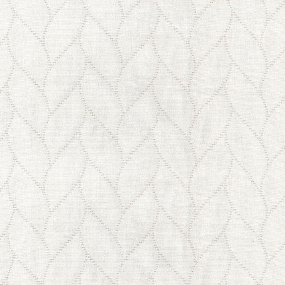 Cartona Crema 654482 by Waverly Fabric - 100%Cotton INDIA 39000 Horizontal: 3.5 and Vertical: 2 54 - Fabric Carolina -