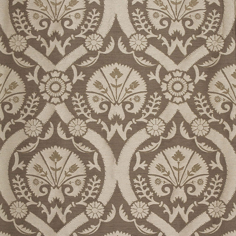 Taza Damask Chanterelle 65772 by Schumacher Fabric Schumacher Fabric Taza Damask Chanterelle 65772Fabric POLYESTER 100% INDIA </p><p>Repeat: H: HORZ. 7" (18CM) , V: VERT. 19" (48CM) 55.25 - Fabric Carolina -