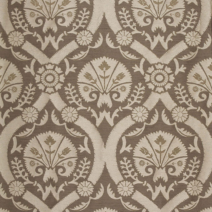 Taza Damask Chanterelle 65772 by Schumacher Fabric Schumacher Fabric Taza Damask Chanterelle 65772Fabric POLYESTER 100% INDIA </p><p>Repeat: H: HORZ. 7" (18CM) , V: VERT. 19" (48CM) 55.25 - Fabric Carolina -