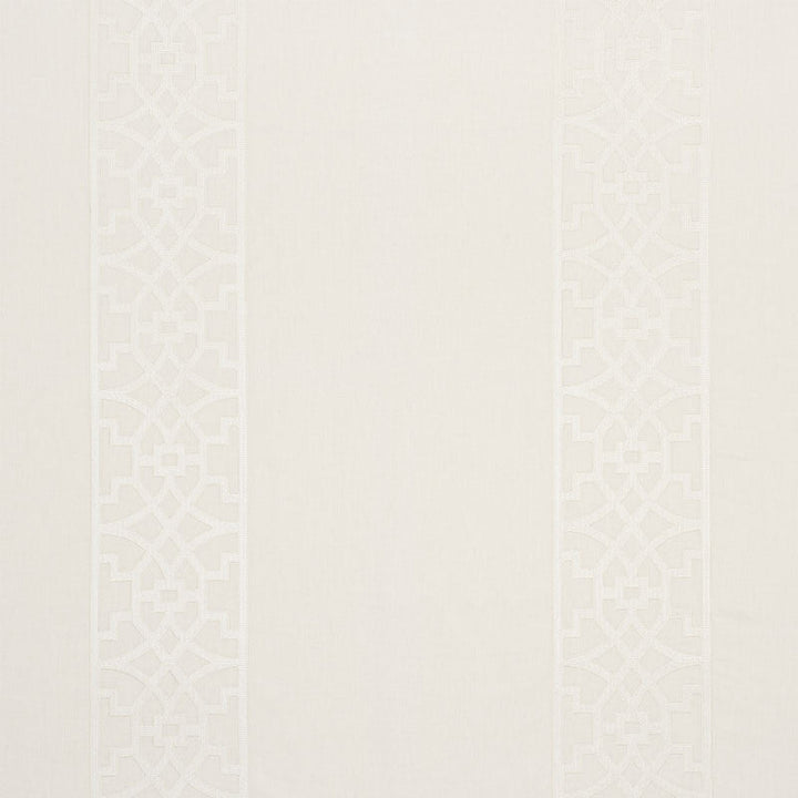 Don'T Fret Ivory 66185 by Schumacher Fabric Schumacher Fabric Don'T Fret Ivory 66185Fabric LINEN 73% INDIA </p><p>Repeat: H: HORZ. 27" (69CM) , V: VERT. 7 3/4" (20CM) 55 - Fabric Carolina -