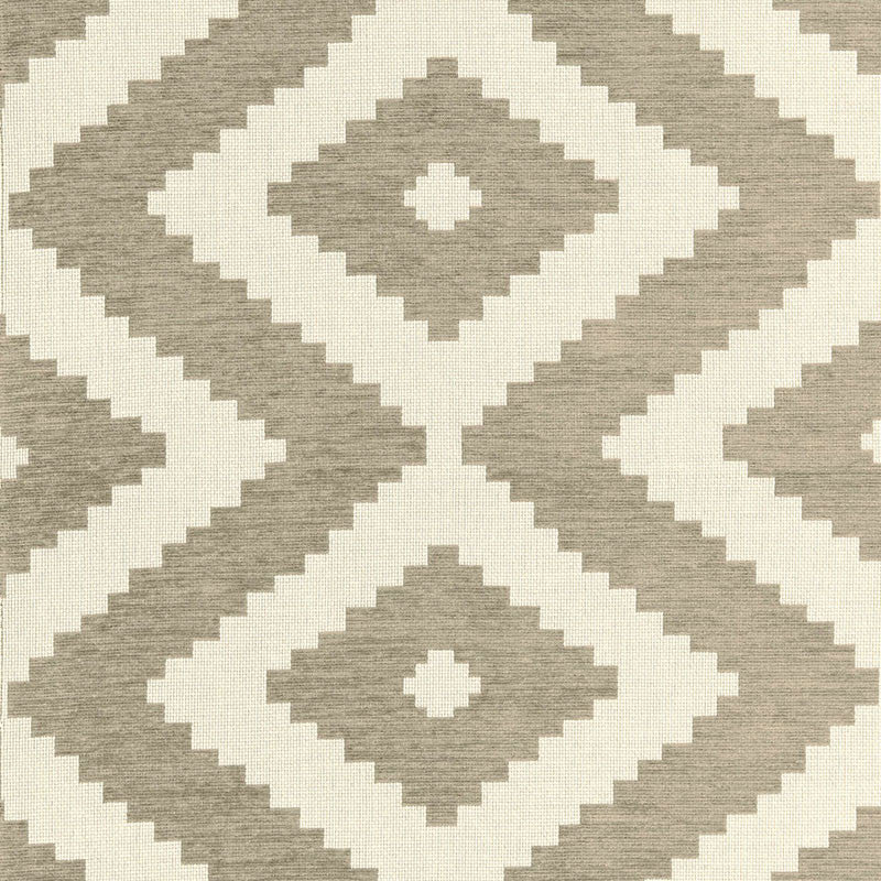 Vail Chenille Driftwood 66761 by Schumacher Designer Fabric LUXE LODGE See Sample UNITED STATES OF AMERICA . </p><p>Repeat: Horizontal: 26" (66CM) and Vertical: 14" (36CM) 51 1/2" WIDE (131CM) - Swanky Fabrics -