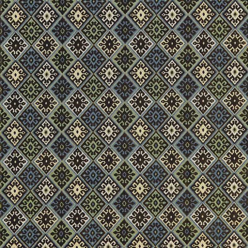 Maroc Chenille Venetian 67072 by Schumacher Fabric CHROMA See Sample UNITED STATES OF AMERICA MEDIUM DUTY </p><p>Repeat: Horizontal: 7" (18CM) and Vertical: 6 1/4" (16CM) 54" WIDE (137CM) - Fabric Carolina -