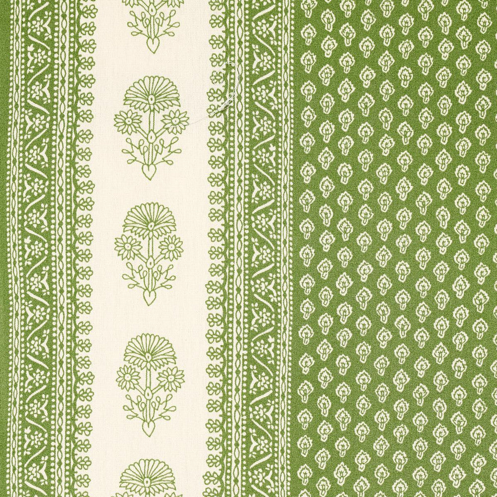 Hyacinth Indoor/Outdoor Leaf Green 180731 by Schumacher Fabric Mark D. Sikes 54.0" - Fabric Carolina -
