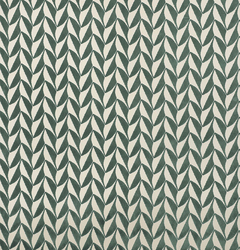 Spades Mineral 71232 by Schumacher Fabric DAVID KAIHOI See Sample UNITED STATES OF AMERICA - </p><p>Repeat: Horizontal: 2 1/2" (6CM) and Vertical: 1 3/4" (4CM) 50 1/2" (128CM) - Fabric Carolina -