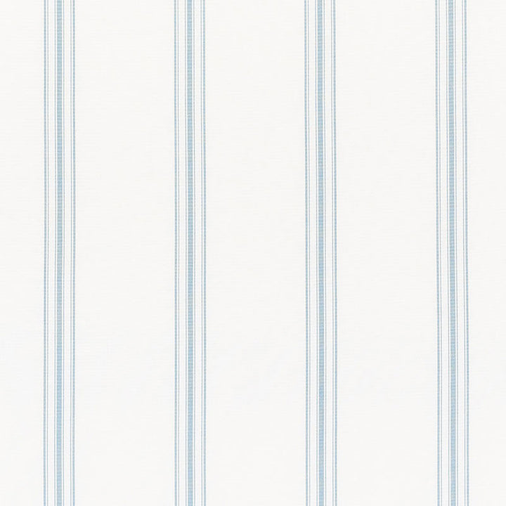 Gainsbourg Delft 72030 by Schumacher Fabric VOGUE LIVING See Sample INDIA - </p><p>Repeat: Horizontal: 3 1/2" (9CM) and Vertical: - 54 3/4" (139CM) - Fabric Carolina -