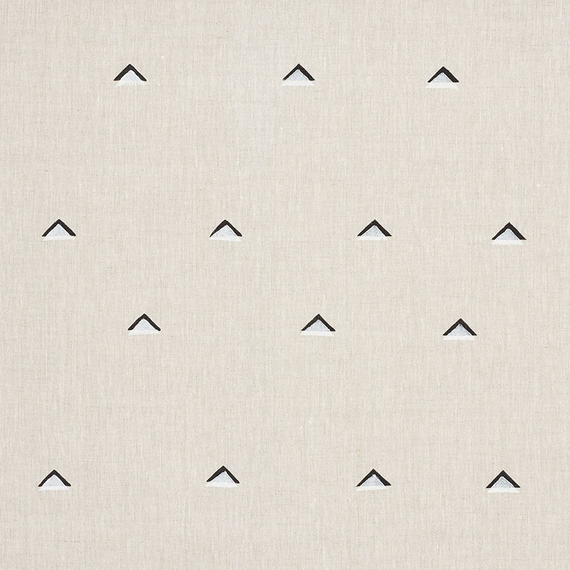 Overlapping Triangles Black & White 74020 by Schumacher Fabric CAROLINE Z HURLEY See Sample UNITED STATES OF AMERICA MEDIUM DUTY </p><p>Repeat: Horizontal: 18" (45CM) and Vertical: 18" (45CM) 54" (137CM) - Fabric Carolina -