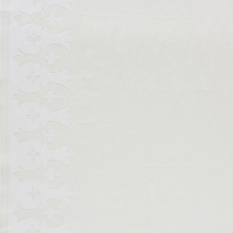 Bergama White & Ivory 74180 by Schumacher Fabric Ottoman-Chic 50% Linen, 45% Cotton, 4% Viscose, 1% Polyester Martindale 15,000 Horizontal: 52.75 and Vertical: 5 52.75 - Fabric Carolina -