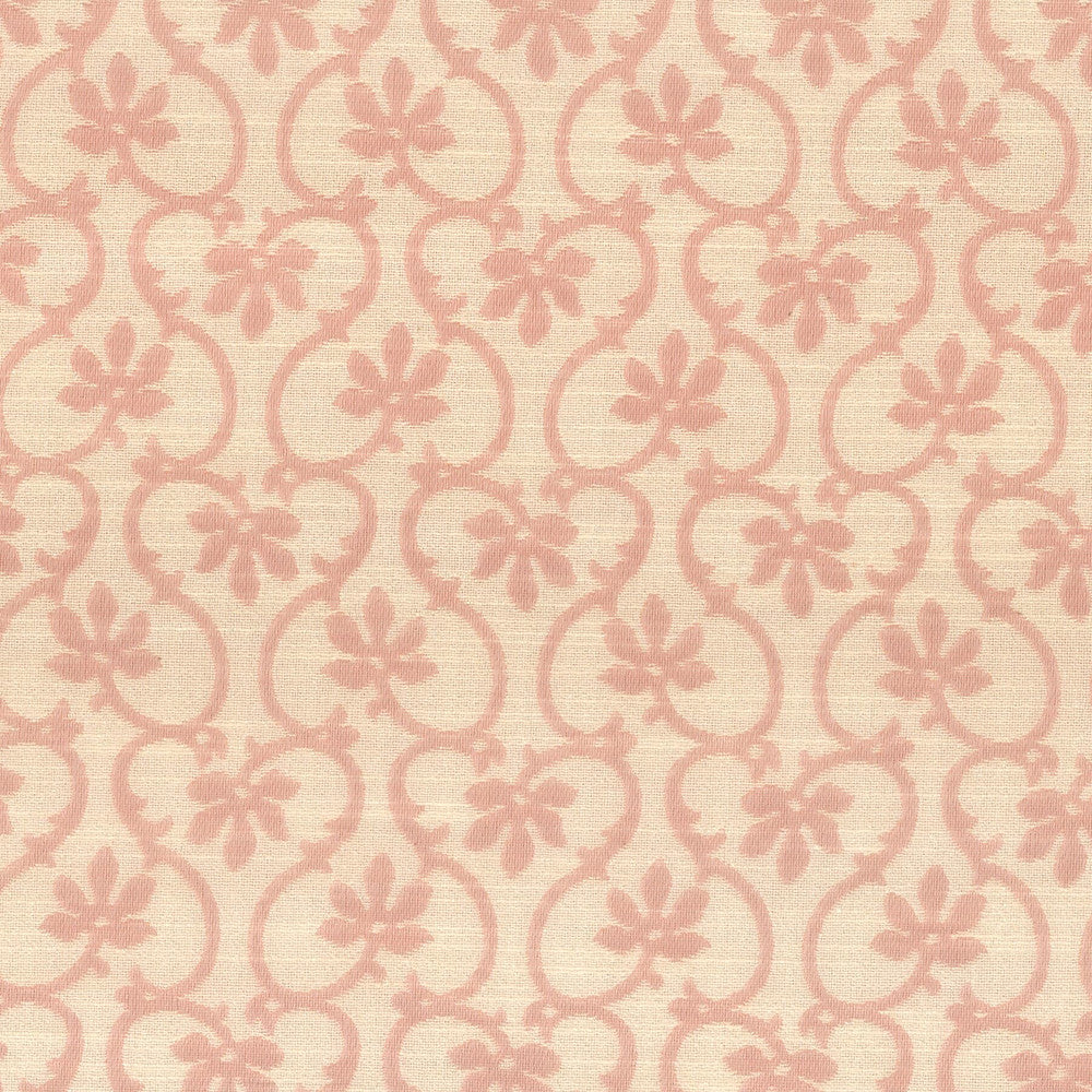 7615-05 Floral Scroll by Bassett Mcnab Fabric Bassett Mcnab Fabric 7615-05 Floral ScrollFabric BASSETT MCNAB PRINTS USA </p><p>Repeat: H: 2.250, V: 4.250 54 in - Fabric Carolina -