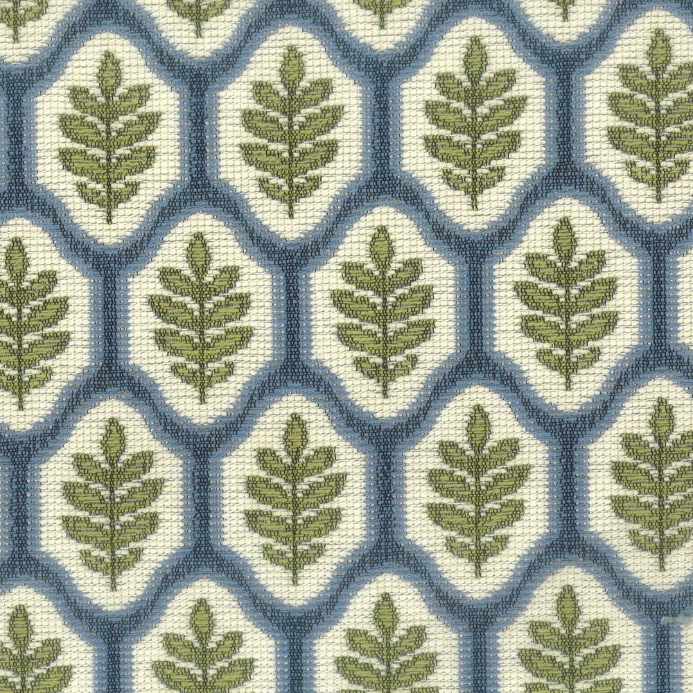 7685-4 Grospoint Leaf by Bassett Mcnab Fabric BASSETT MCNAB WOVENS 89%COT 11%POL USA WYZENBEEK 36 000 DOUBLE RUB WEAR TEST (HEAVY DUTY) Horizontal: 2.5 and Vertical: 5 54 in - Fabric Carolina -
