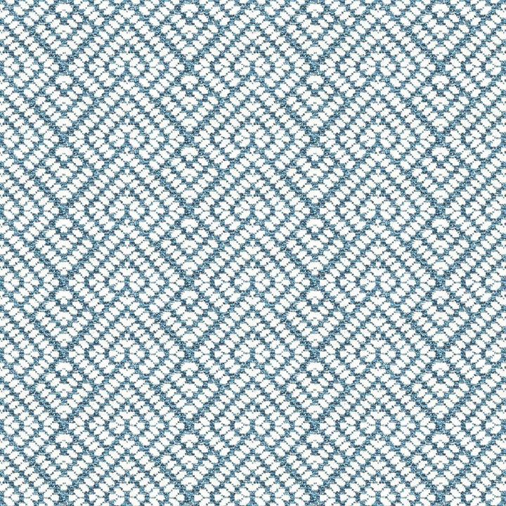 7808-2 On Point Ocean by Bassett Mcnab Fabric BASSETT MCNAB SIGNATURE 38%SVI 32%LIN 26%COT 4%POL ITALY Horizontal: 3.500 and Vertical: 2.000 55.11 in - Fabric Carolina -