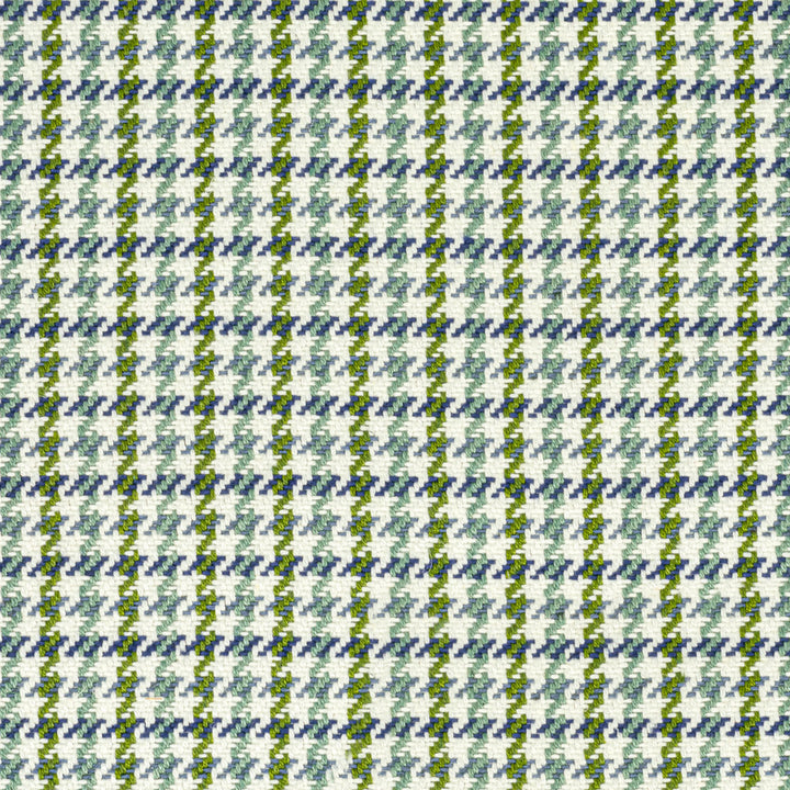 7809-4 Gridlock Breeze by Bassett Mcnab Fabric BASSETT MCNAB SIGNATURE 38%SVI 28%LIN 28%COT 6%POL ITALY CATB 117-2013 WYZENBEEK 50 000 DOUBLE RUB WEAR TEST (HEAVY DUTY) Horizontal: 0.750 and Vertical: 0.750 55.11 in - Fabric Carolina -