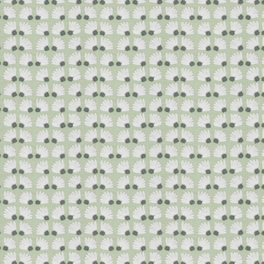 7834-2 Daisypatch Fern by Bassett Mcnab Fabric BASSETT MCNAB WOODLANDS 52%LIN 48%COT %PEMB INDIA Horizontal: 3.000 and Vertical: 1.750 50.5 in - Fabric Carolina -