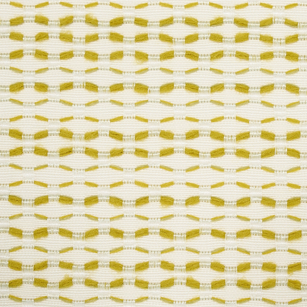 Branford Indoor/Outdoor Lime 78543 by Schumacher Fabric Schumacher Fabric Branford Indoor/Outdoor Lime 78543Fabric POLYOLEFIN 100% UNITED STATES OF AMERICA </p><p>Repeat: H: HORZ. 1/2 (1CM), V: VERT. 3" (8CM) 52 1/2" (135CM) - Fabric Carolina -