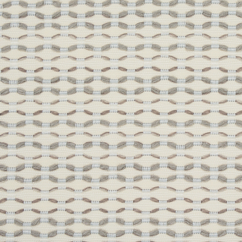 Branford Indoor/Outdoor Grey 78545 by Schumacher Fabric Schumacher Fabric Branford Indoor/Outdoor Grey 78545Fabric POLYOLEFIN 100% </p><p>Repeat: H: HORZ. 1/2 (1CM), V: VERT. 3" (8CM) 52 1/2" (135CM) - Fabric Carolina -