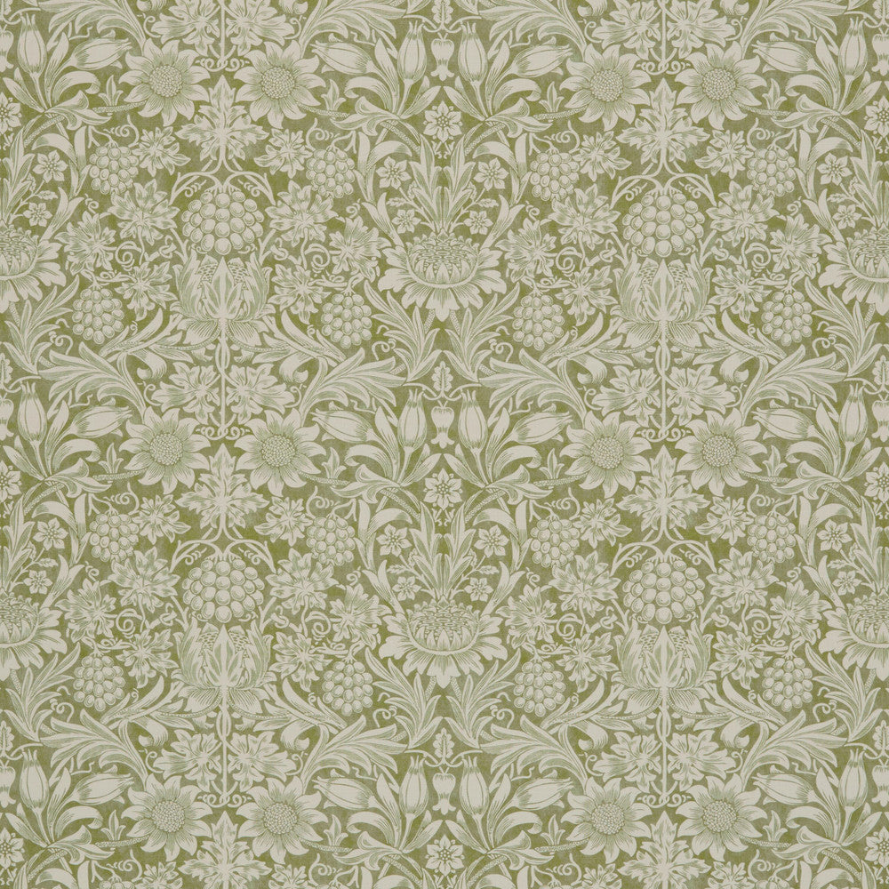 7867 Sunflower 1 Sage by Wmah Fabric Wmah Fabric 7867 Sunflower 1 SageFabric William Morris At Home Kelmscott Gardens Vol 1 100%Cot Spain </p><p>Repeat: H: 18.5, V: 15 55 in - Fabric Carolina -
