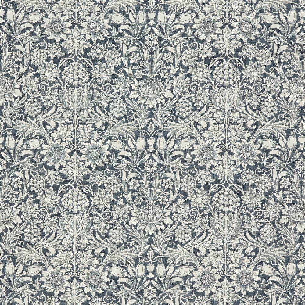 7867 Sunflower 2 Ink by Wmah Fabric Wmah Fabric 7867 Sunflower 2 InkFabric William Morris At Home Kelmscott Gardens Vol 1 100%Cot Spain </p><p>Repeat: H: 18.5, V: 0.875 55 in - Fabric Carolina -