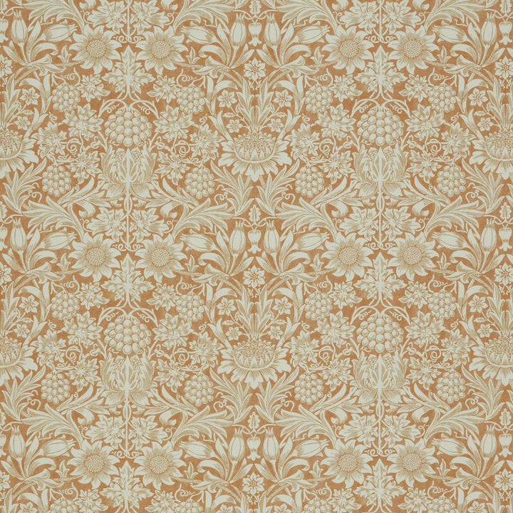 7867 Sunflower 3 Clay by Wmah Fabric Wmah Fabric 7867 Sunflower 3 ClayFabric WILLIAM MORRIS AT HOME KELMSCOTT GARDENS VOL 1 100%COT SPAIN </p><p>Repeat: H: 18.500, V: 15.375 55 in - Fabric Carolina -