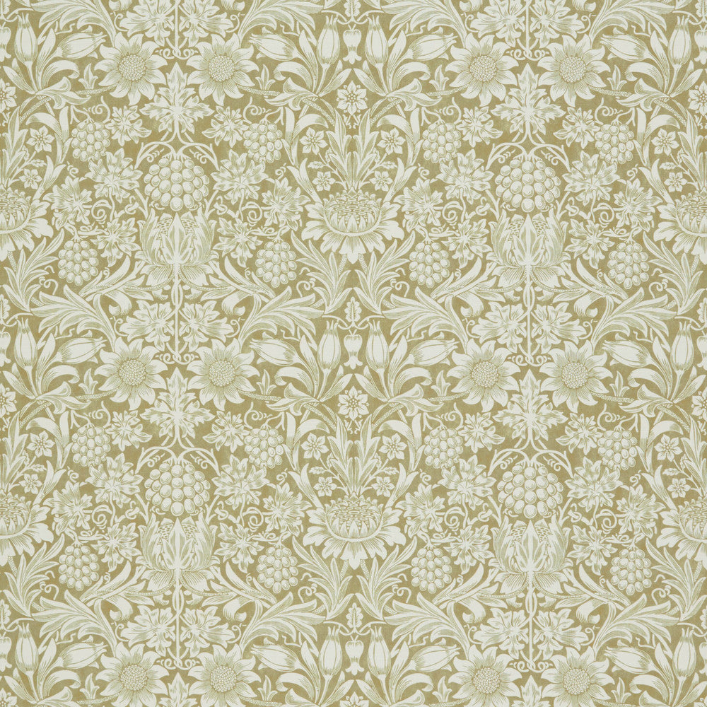 7867 Sunflower 4 Mica by Wmah Fabric Wmah Fabric 7867 Sunflower 4 MicaFabric William Morris At Home Kelmscott Gardens Vol 1 100%Cot Spain </p><p>Repeat: H: 18.5, V: 0 55 in - Fabric Carolina -