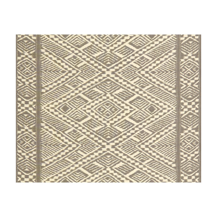 Malay Gray by Brunschwig & Fils Fabric Brunschwig & Fils Fabric Malay GrayFabric LES TROPIQUES LINEN - 100% United States </p><p>Repeat: H: 49.5, V: 20 49.5 - Fabric Carolina -