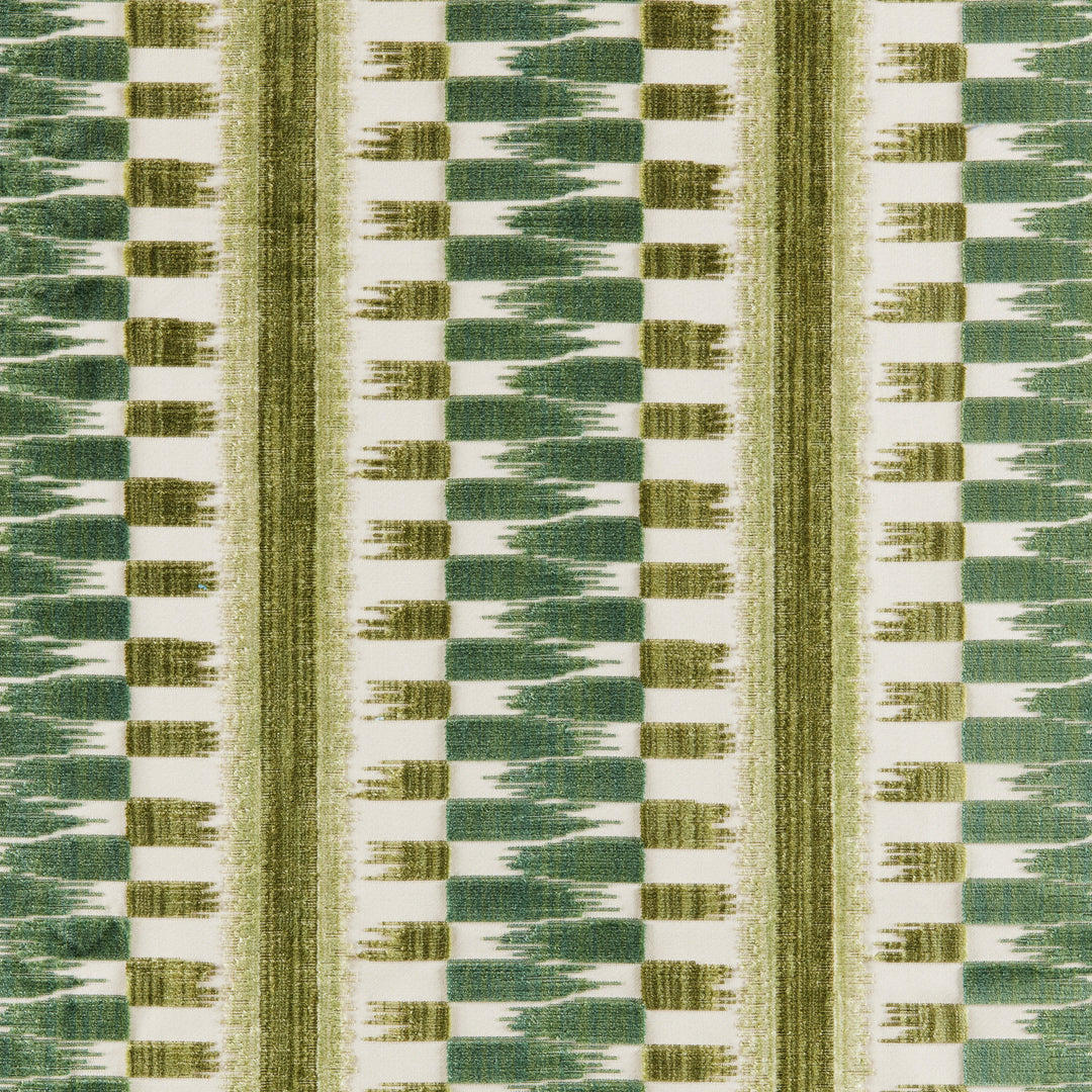 Flamme Velvet - Leaf By Brunschwig & Fils Fabric