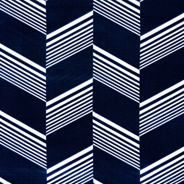 Jessie Cut Velvet Navy & White 81571 by Schumacher Fabric Schumacher Fabric Jessie Cut Velvet Navy & White 81571Fabric COTTON 40% </p><p>Repeat: H: HORZ. 10" (26CM), V: VERT. 13 2/5" (34CM) 54 - Fabric Carolina -